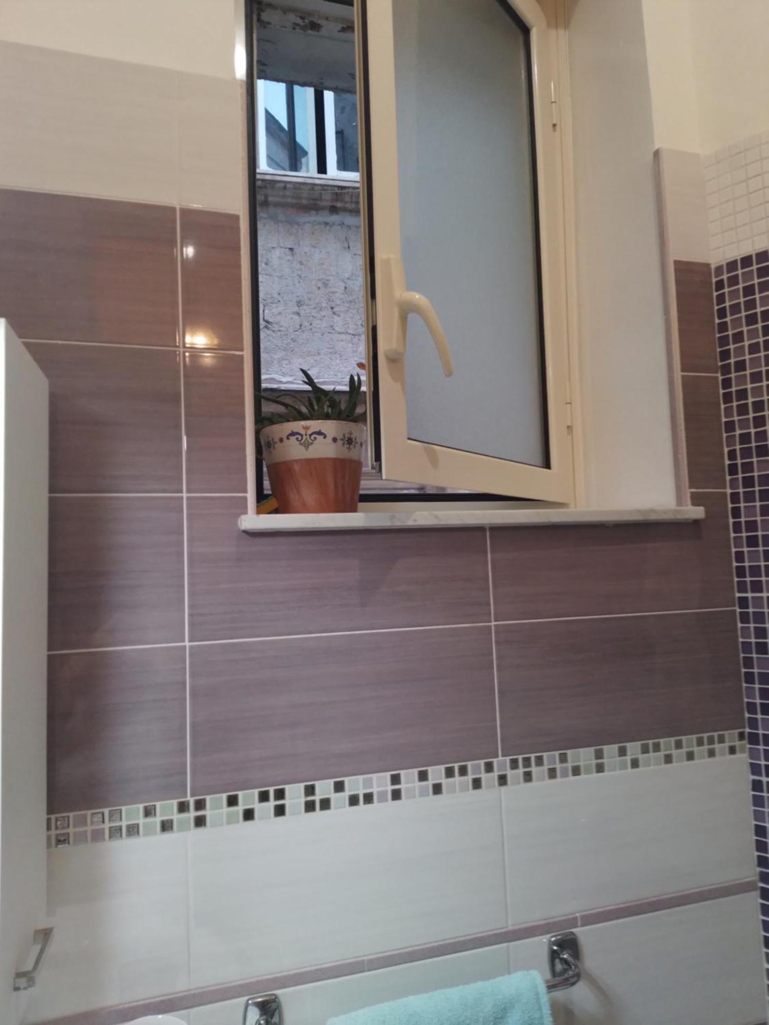 Apartment Cuore Di Centro Neapel